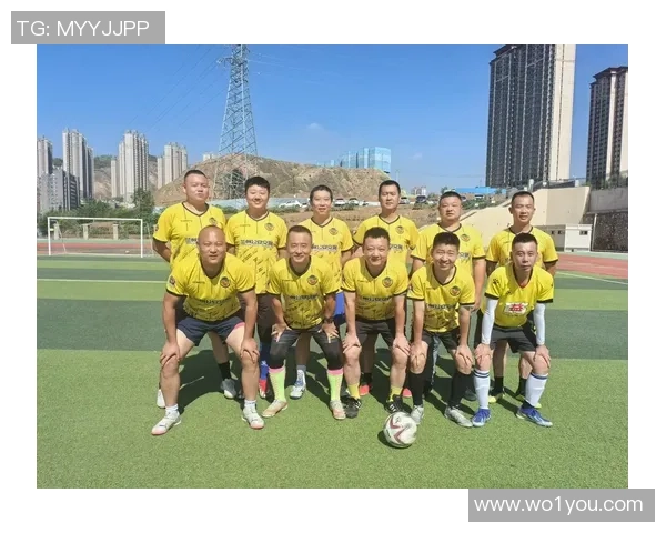 舍友足球的激情与友谊在绿茵场上交织的青春故事 舍友足球的激情与友谊在绿茵场上交织的青春故事