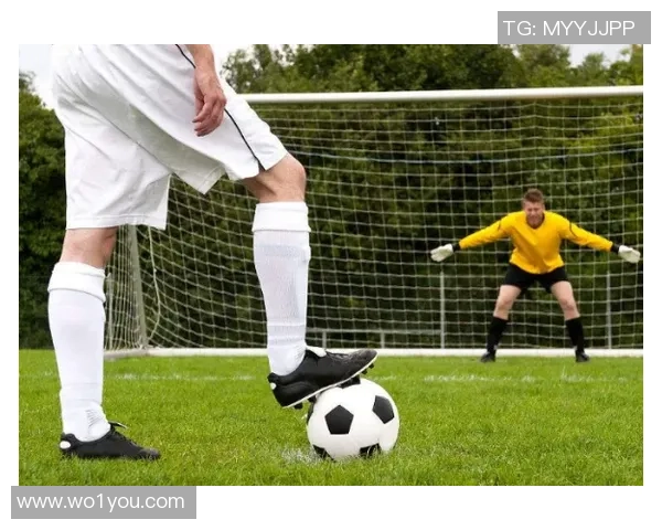 足球出界后如何正确发球的详细步骤与注意事项解析