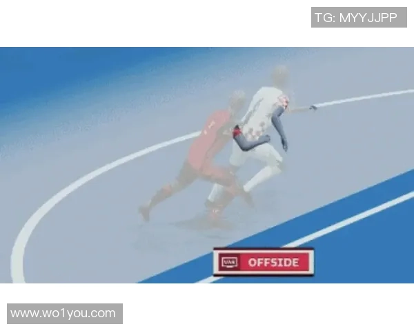 足球中的VAR技术如何改变比赛判罚与观众体验的全新视角分析 足球中的VAR技术如何改变比赛判罚与观众体验的全新视角分析