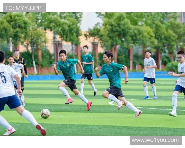 贾老人足球:传承与创新的结合,点燃年轻一代的足球梦想与激情 贾老人足球:传承与创新的结合,点燃年轻一代的足球梦想与激情